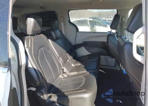 2017 Chrysler Pacifica Touring-L из США, поврежденный, VIN 2C4RC1BG3HR660470